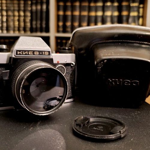 Kiev 19 camera used with leather case