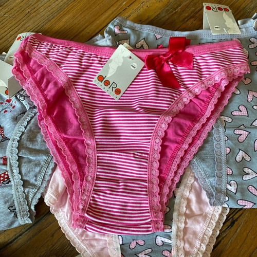 Underwear new with tags, pack of 3, pink multicolor
