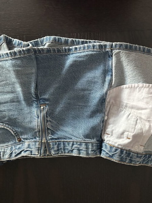 Zara shorts skirt size 8-9 with adjustable elastic waist like new