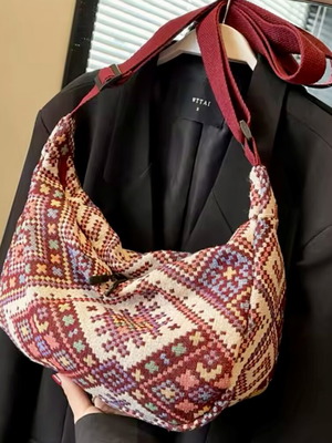 Shoulder Bag New With Design, Light And Comfortable