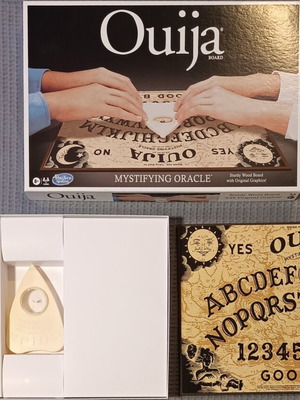 Classic Ouija Board game Hasbro Gaming