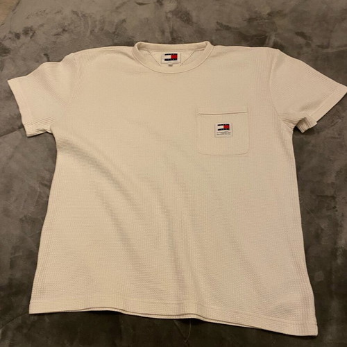 Tommy Hilfiger T-shirt like new, size M, white