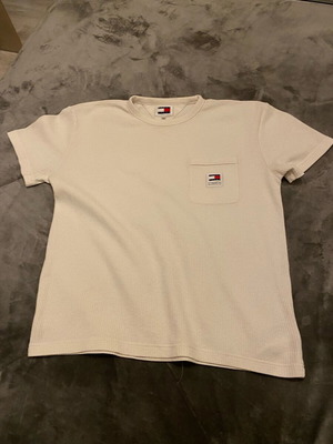 Tommy Hilfiger T-shirt σαν καινούργιο, μέγεθος M, άσπρο