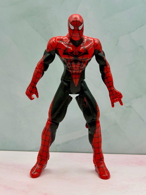 Toybiz Spiderman action figure used Marvel Comics Vampire Wars