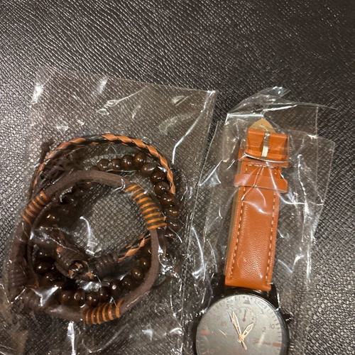 Watch new with gift bracelets