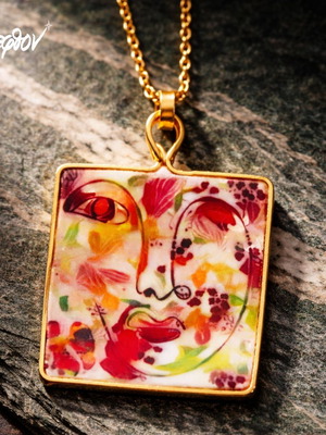 Κολιέ Vinehomme καινούργιο φλοράλ, ατσάλι, αλουμίνιο, κρύα πορσελάνη