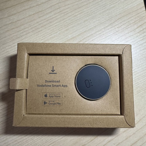 Vodafone Curve Smart GPS Tracker new, fully functional