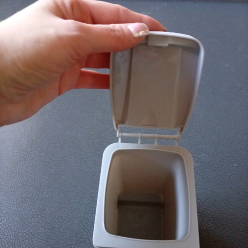 Sonic office trash bin new