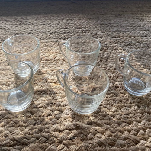 Set of 5 cups used