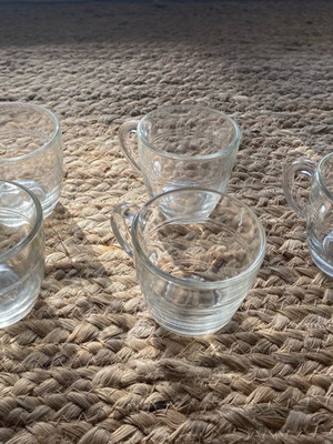 Set of 5 cups used