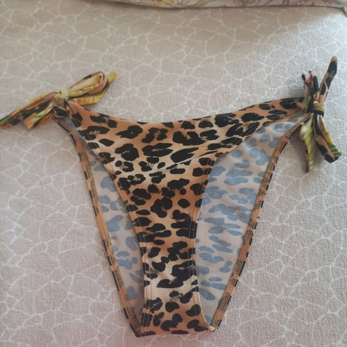 Med leopard swimsuit like new, size S