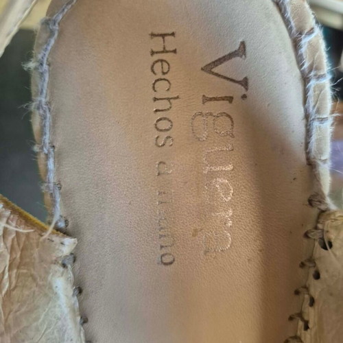 Viguera leather yellow peep toe espadrilles size 39 used