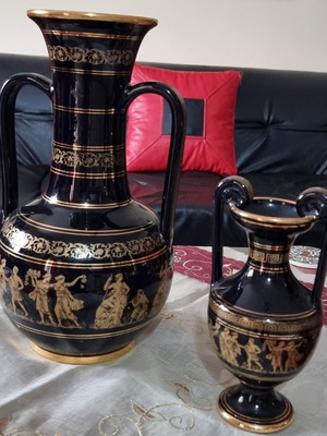 Gilded vases with ancient depiction 24K like new