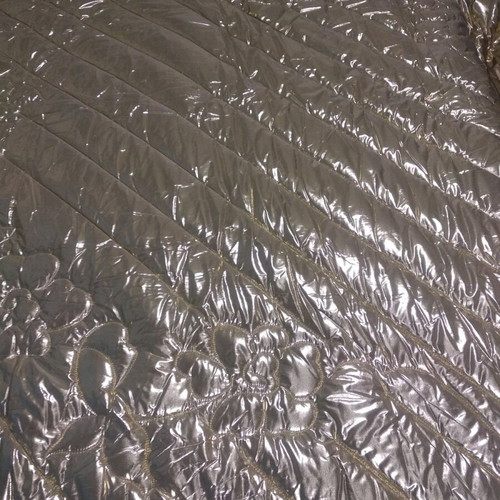 Double quilt new