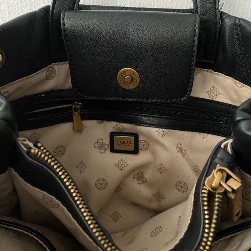 Guess shoulder bag black and gold like new