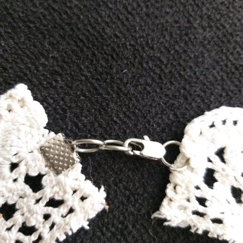 Handmade crochet choker with metal clasp new