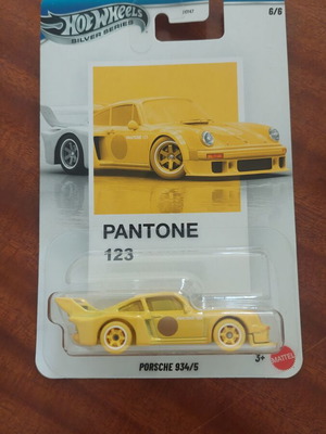 HotWheels Porsche 934/5 Pantone 123 Silver Series σαν καινούργιο, σφραγισμένο