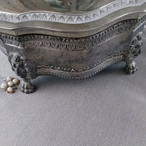Silver-plated jewelry box with velvet lining like new