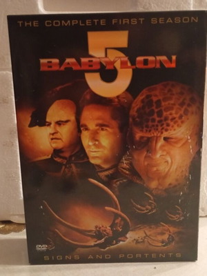 Babylon 5 DVD box season 1 like new without subtitles