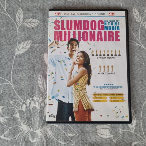 Slumdog Millionaire DVD like new, social drama romance