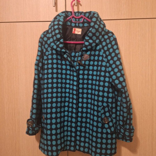 Jovonna polka dot coat like new, size M