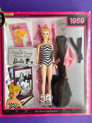 Barbie 1959 Reproduction 50th Anniversary new collectible