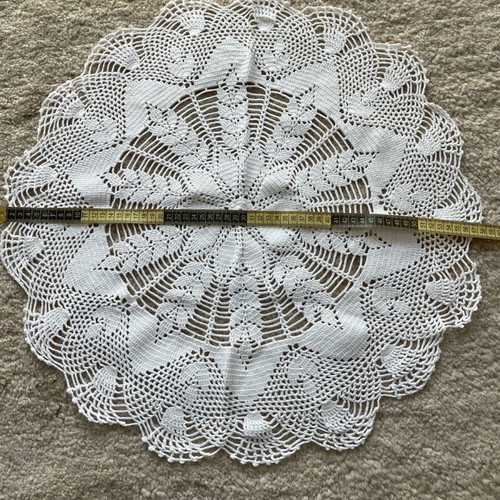 Round crochet doily like new, handmade vintage