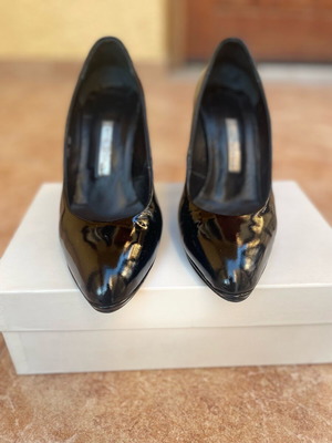 Gianna Kazakou black patent leather pumps 10cm heel like new size 37