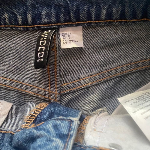 Denim shorts used with side design, size 34, blue H&M