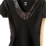  μπλουζάκι Reebok size small μαύρο χρώμα μεταχειρισμένο