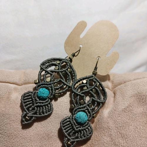 Handmade macrame earrings with turquoise volcanic stones like new
