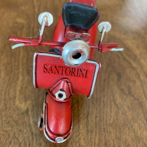 Vespa metal decorative item like new