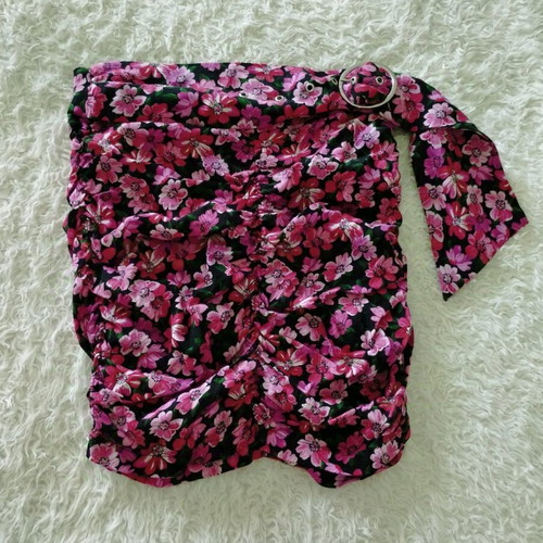 Bershka floral strapless top with silver belt new, size S