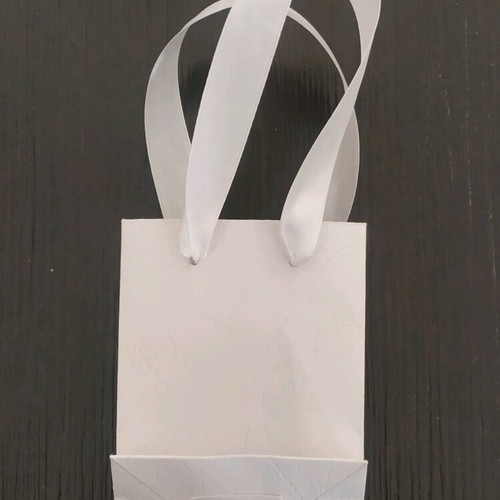 White paper bag like new