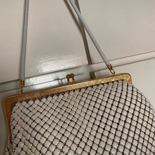 Vintage evening bag white, like new, Australian origin with stones