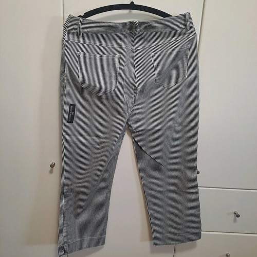 VS Capri pants used, multicolor, size 48