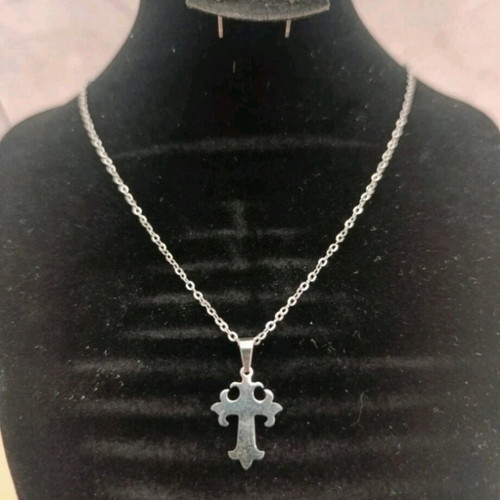 Necklace and earrings set new, silver