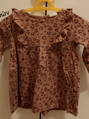 H&M blouse 4-6 months like new