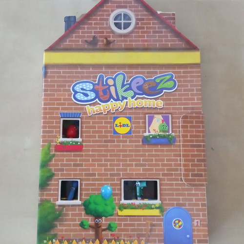 Happy Home collection Stikeez Lidl set used