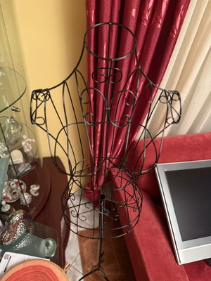 Metal Mannequin Clothing Display Stand Vintage Style