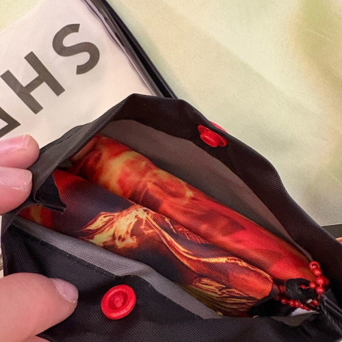 The Hunger Games folding bag brand new
