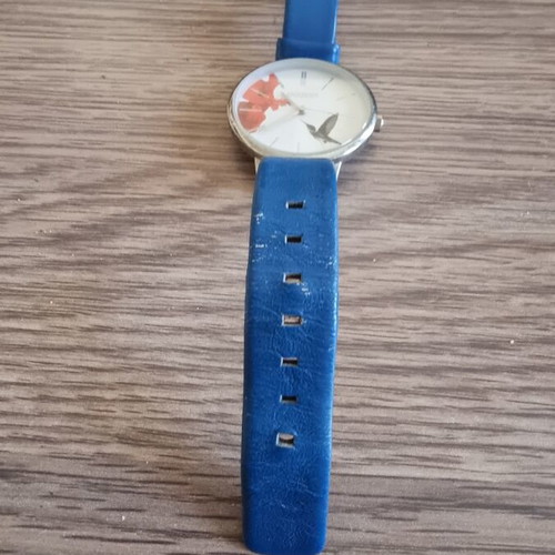 Ozzo Quartz Women's Watch used with Artistic Dial and Blue Strap