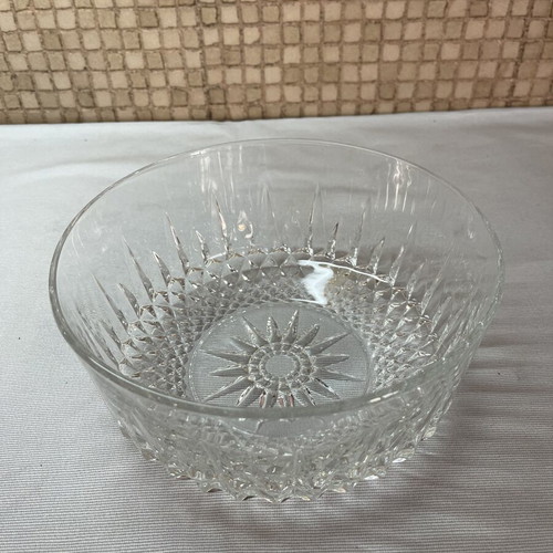 Vintage Arcoroc France Diamant Glass Bowl 20cm like new