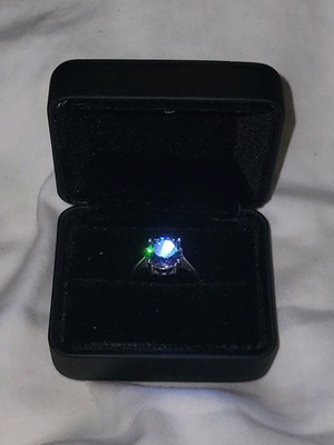 Ασημένιο δαχτυλίδι 925 με πολύτιμο λίθο Mystic Topaz σαν καινούργιο, πολύχρωμο