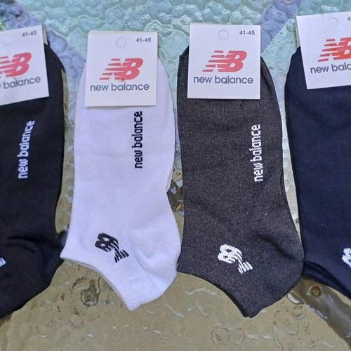 New Balance men's short socks pack of 4, size 41-45, new