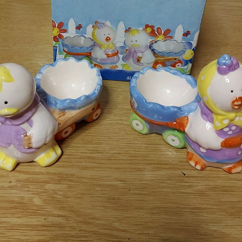 Easter egg holders new unused with packaging