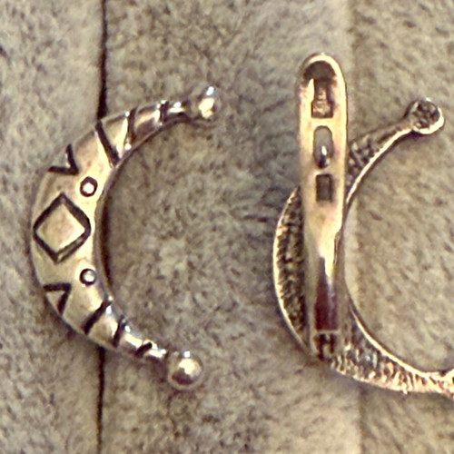 Etalon Jenavi silver earrings new, silver color