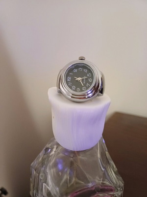 Steel Openable Ring Watch like new