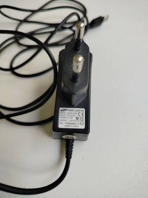Samsung charger for old mobile phones