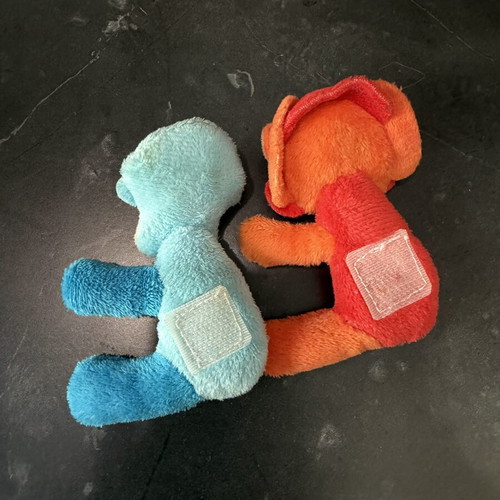 Plush animals with scratch sound